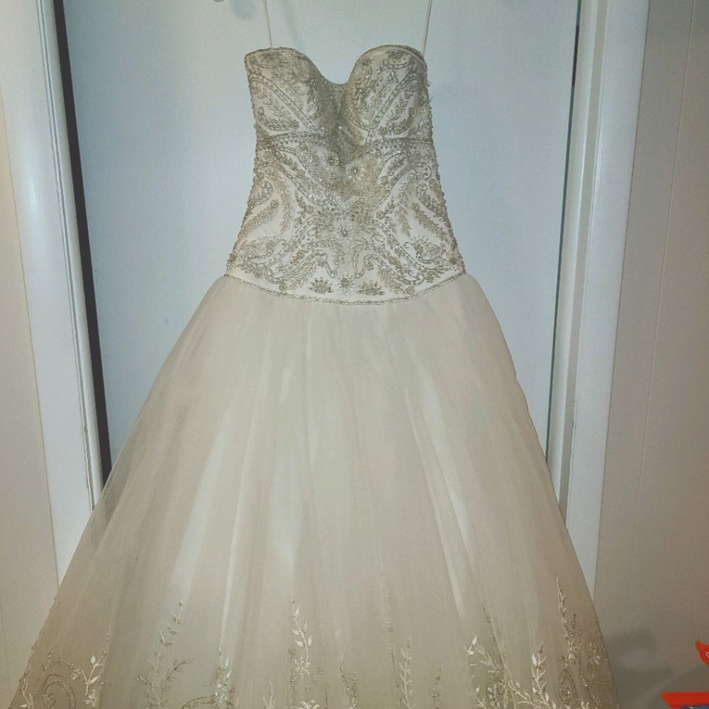 Casablanca Wedding dress